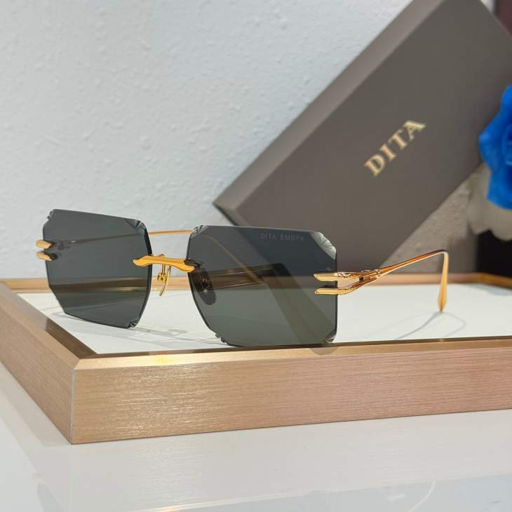 Picture of Dita Sunglasses _SKUfw77796071fw